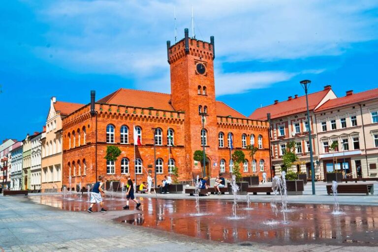 Odkryj ukryte skarby wędkarstwa w Szczecinku – raj dla miłośników natury!