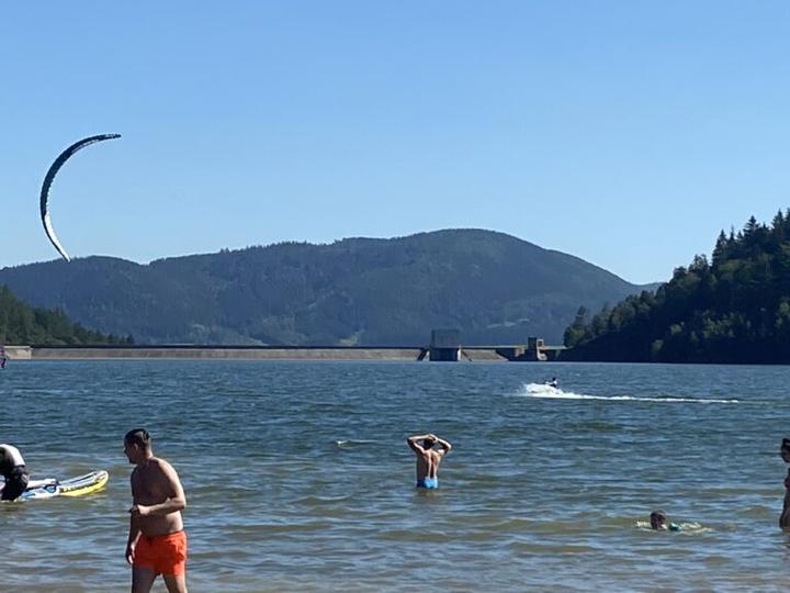 Odkryj Jezioro Bukówka – idealne miejsce na niezapomniany wypoczynek