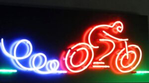 Jak zadbać o zdrową dietę neonów? Odkryj sekrety idealnego menu dla ryb akwariowych